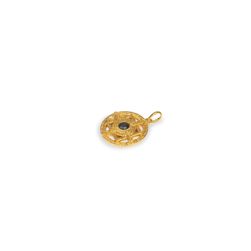 Mortal Kombat II Amulet of Shinnok 24k Gold-Plated Sterling Silver Necklace