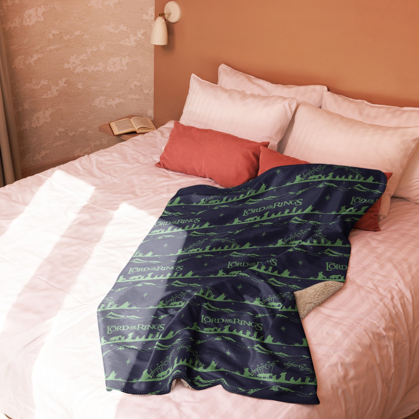 The Lord of the Rings ™ Sherpa Blanket, Middle-earth ™