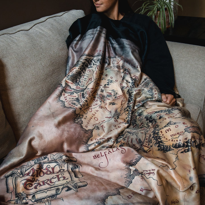 Lord Of The Rings Map Of Middle Earth Sherpa Blanket Warner Bros. Shop